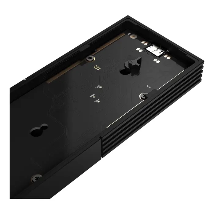 asus-proart-pa40su-ssd-enclosure-31396-wlononwcrtycr.webp