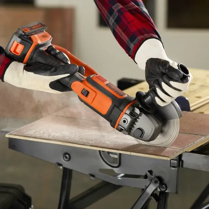 blackdecker-angle-grinder-18v-without-batteries-and-charger--66397-wlononwcr0354.webp