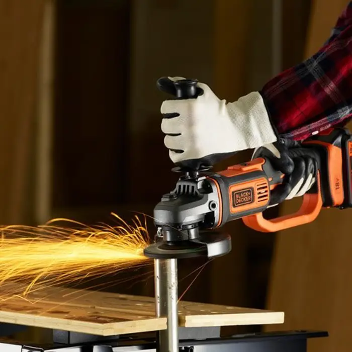 blackdecker-angle-grinder-18v-without-batteries-and-charger--67323-wlononwcr0354.webp