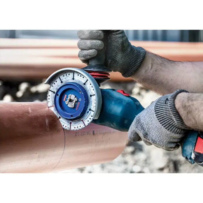 bosch-diamond-cutting-disc-expert-diamond-pipe-cut-wheel-230-36052-2608901392-w.webp
