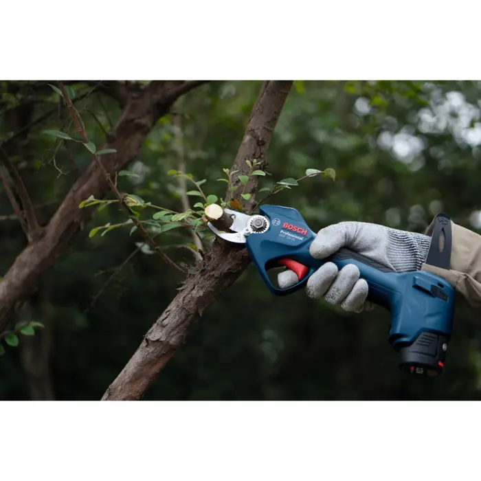 bosch-powertools-cordless-garden-shears-ggp-12v-25-professio-33499-06008d8100-w.webp