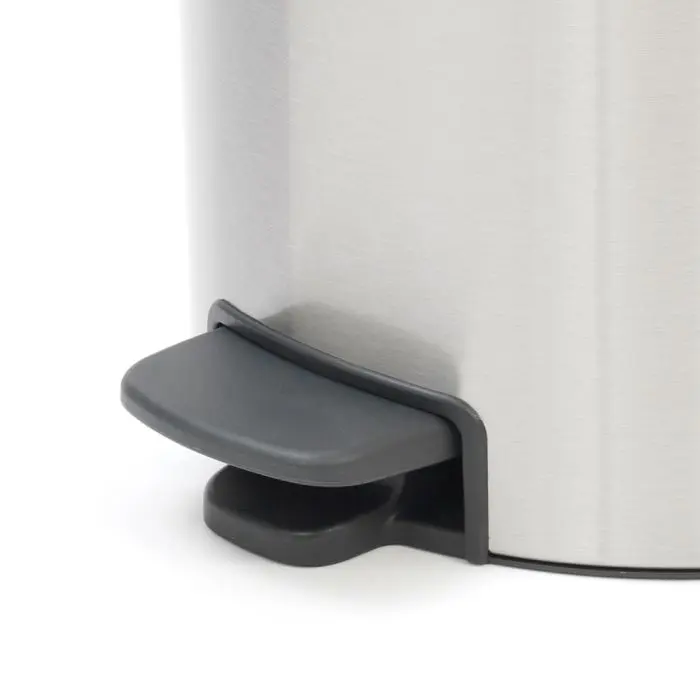 brabantia-waste-bin-12l-metal-65460-e0003111.webp