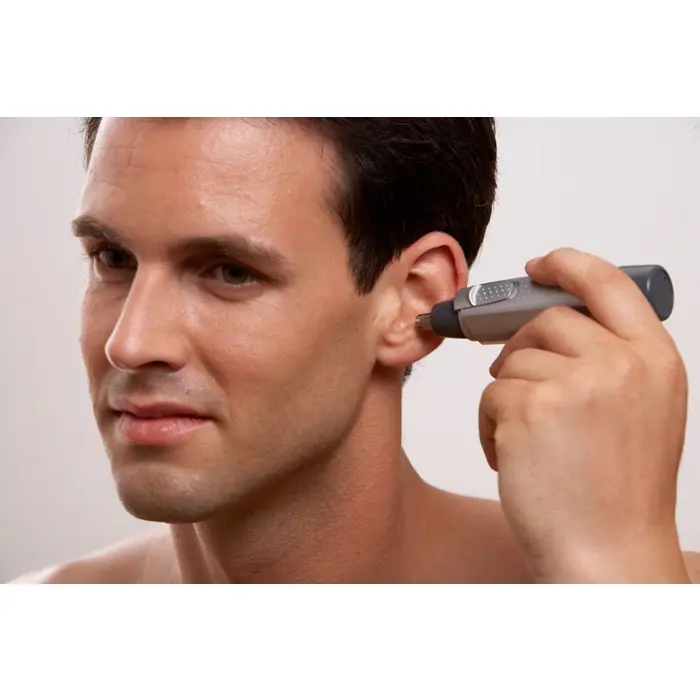 braun-nose-hair-trimmer-en-10-silverblack-95921-4210201574620-w.webp