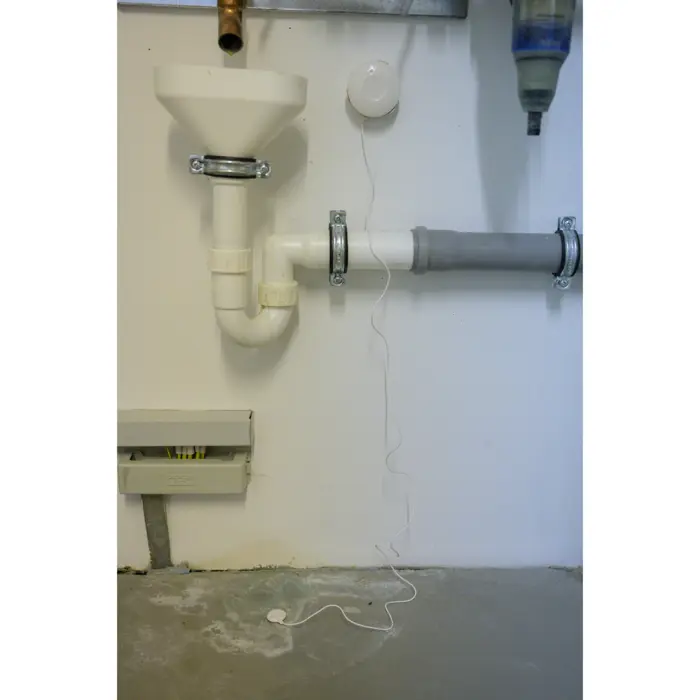 brennstuhlrconnect-zigbee-water-detector-wm-cz-01-white-bren-76405-1293930-w.webp