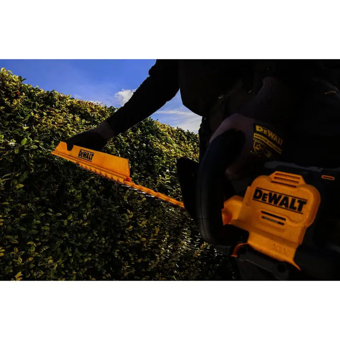dewalt-cordless-hedge-trimmer-dcmht567n-xj-18-volts-yellowbl-15795-dcmht567n-xj-w.webp