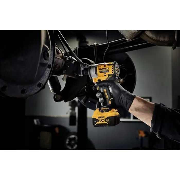 dewalt-dcf901p2-qw-power-wrench-12-340-nm-black-yellow-12-v-23771-nakdewklu0039.webp