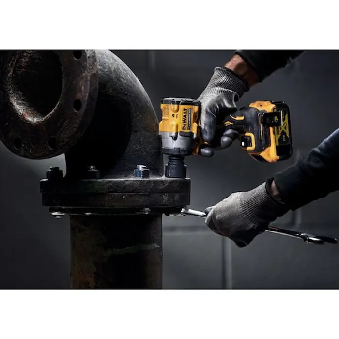 dewalt-dcf922p2t-qw-power-wrench-2500-rpm-610-nm-53739-nakdewklu0042.webp