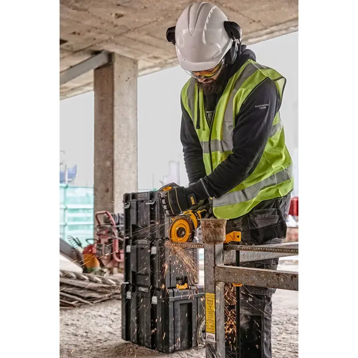 dewalt-dcg418n-xj-angle-grinder-218-kg-62100-wlononwcr0436.webp