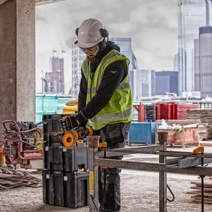 dewalt-dcg418x2-qw-angle-grinder-125mm-54v-fv-2x9ah-black-ye-18988-wlononwcrbk80.webp