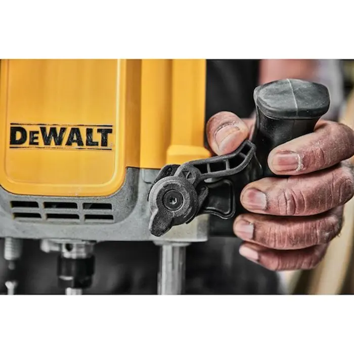 dewalt-frezarka-gornowrzecionowa-2300w-dwe625-18986-wlononwcr0366.webp
