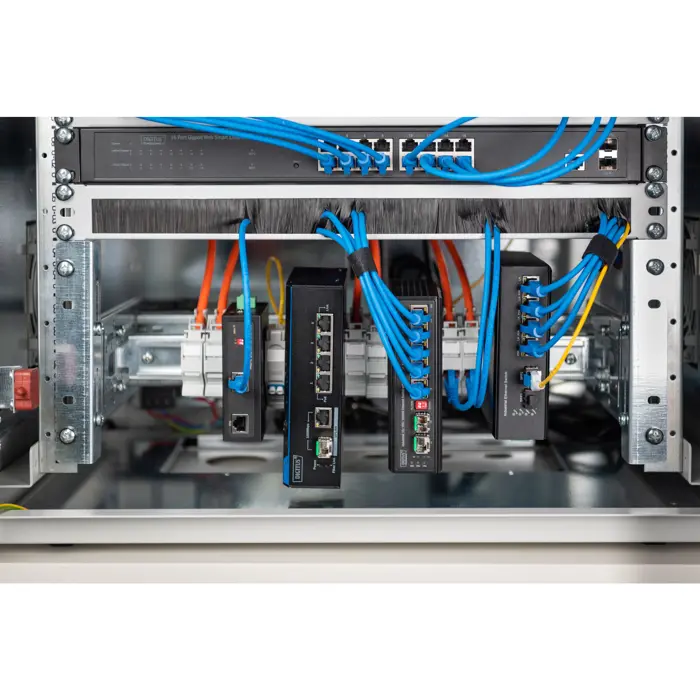digitus-483mm-19-din-rail-support-4he-3624-dn-19-din-4u-w.webp