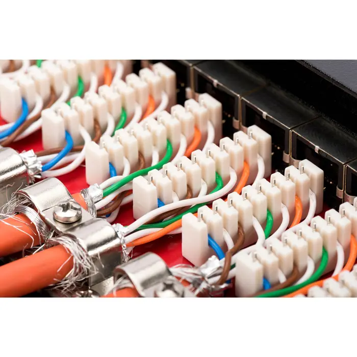 digitus-patch-panel-dn-91612sd-ea-black-desktop-cat6a-11243-dn-91612sd-ea-w.webp