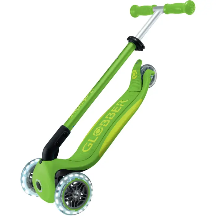 globber-primo-foldable-plus-lights-greenlime-3254-439-606-2-w.webp