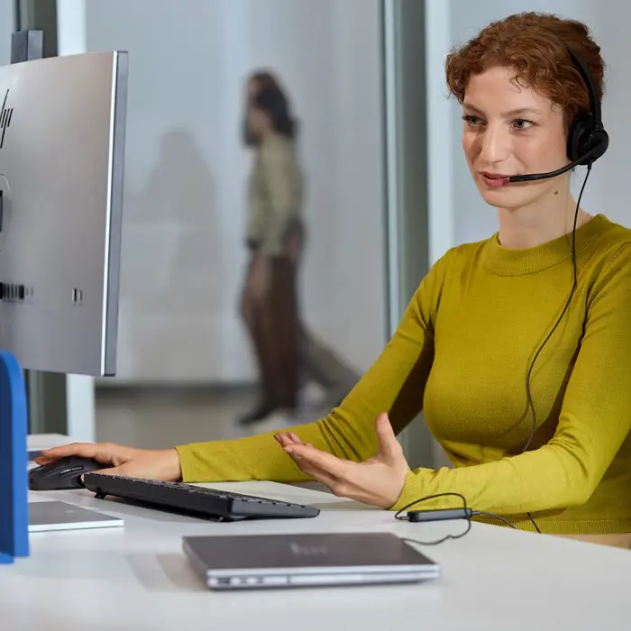 hp-poly-mission-415-monaural-usb-wired-headset-classic-43995-perhp-slu0026.webp