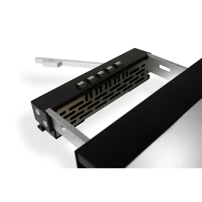 icydock-mb876sk-b-black-35-inch-35-inch-sata-mobile-rack-95856-mb876sk-b-w.webp