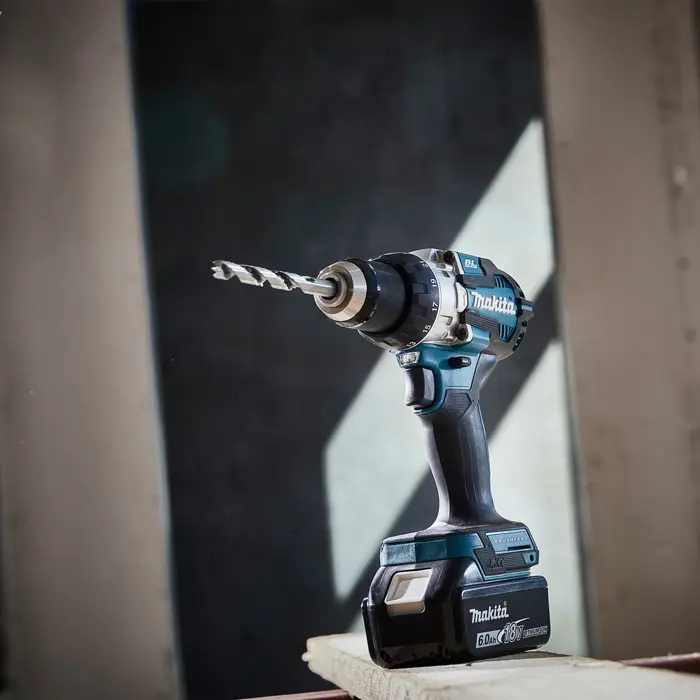 makita-screwdriver-ud18v-dhp489rtj-7340nm-2x50ah-27889-wlononwcrfkbz.webp