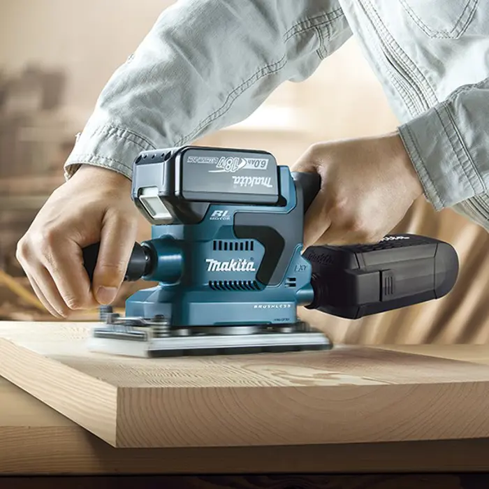 oscillating-sander-18v-makita-dbo380rtj-93x185mm-2x5ah-10132-wlononwcrgrax.webp