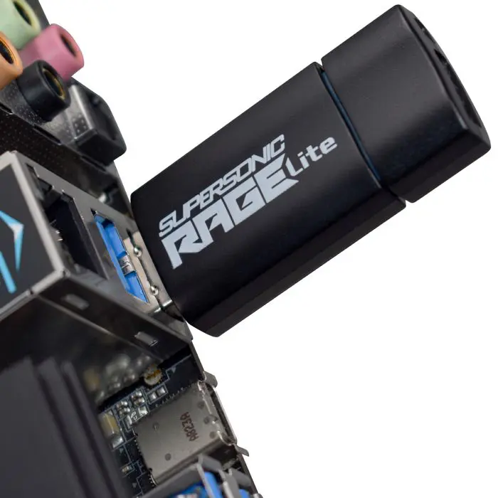 patriot-64gb-120mb-s-supersonic-rage-lite-usb-32-memory-stic-15728-e0008974.webp