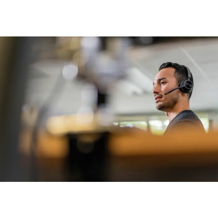 poly-voyager-4320-microsoft-teams-certified-usb-c-headset-bt-79067-wlononwcrfiwl.webp