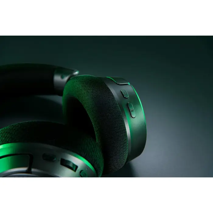 razer-kraken-v4-wireless-gaming-headset-black-71647-wlononwcred89.webp