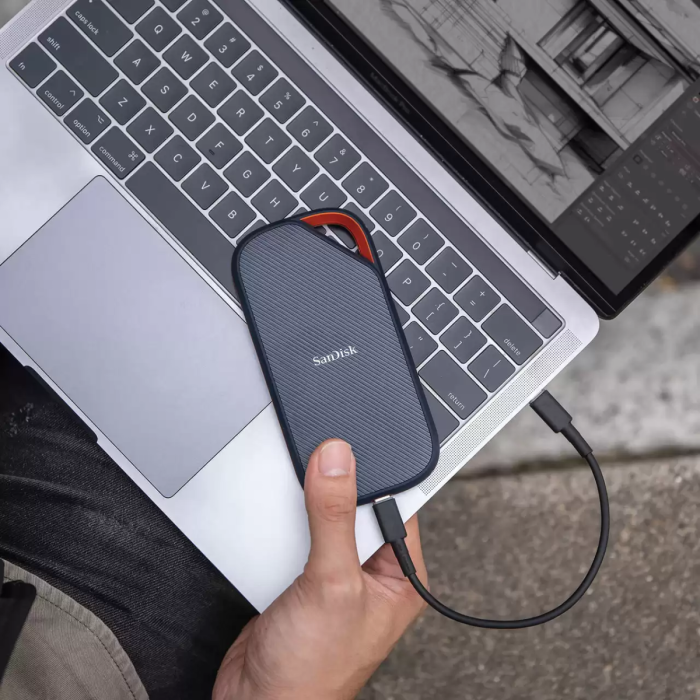sandisk-2tb-extreme-pro-usb-c-nvme-usb-4-zunanji-ssd-disk-39789-e0019130.webp