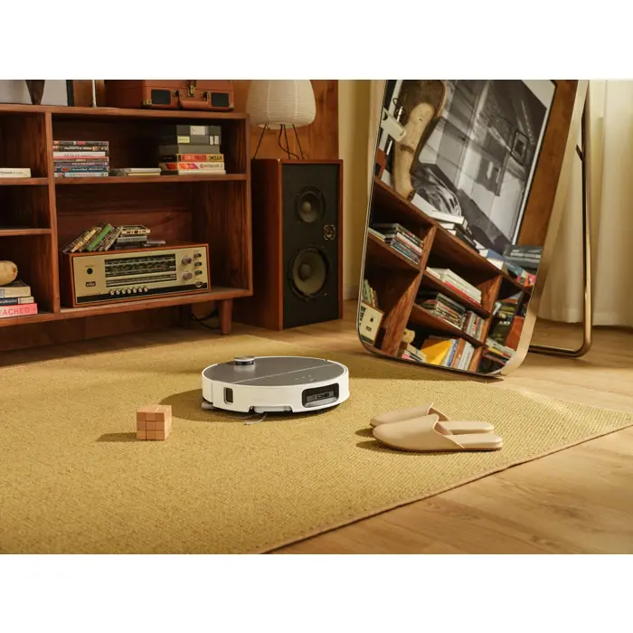 vacuum-cleaner-robot-saros-10white-6300-wlononwcrmulk.webp