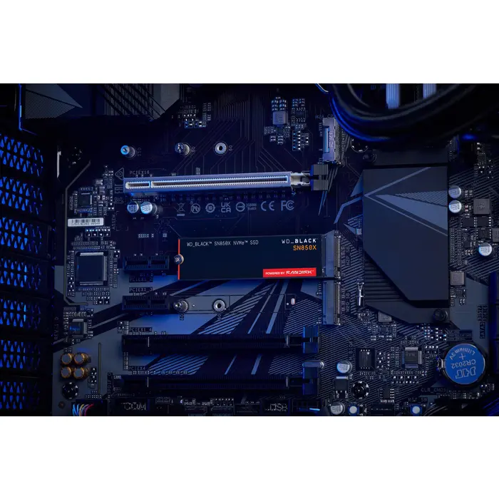 western-digital-black-wdblack-sn850x-nvme-ssd-powered-by-san-63618-gamwesssd0036.webp