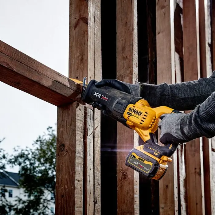18V XR FlexVolt Advantage Sabre Saw