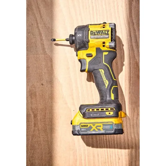 18V XR Hydraulic Impact Driver 2x1.7Ah Powerstack
