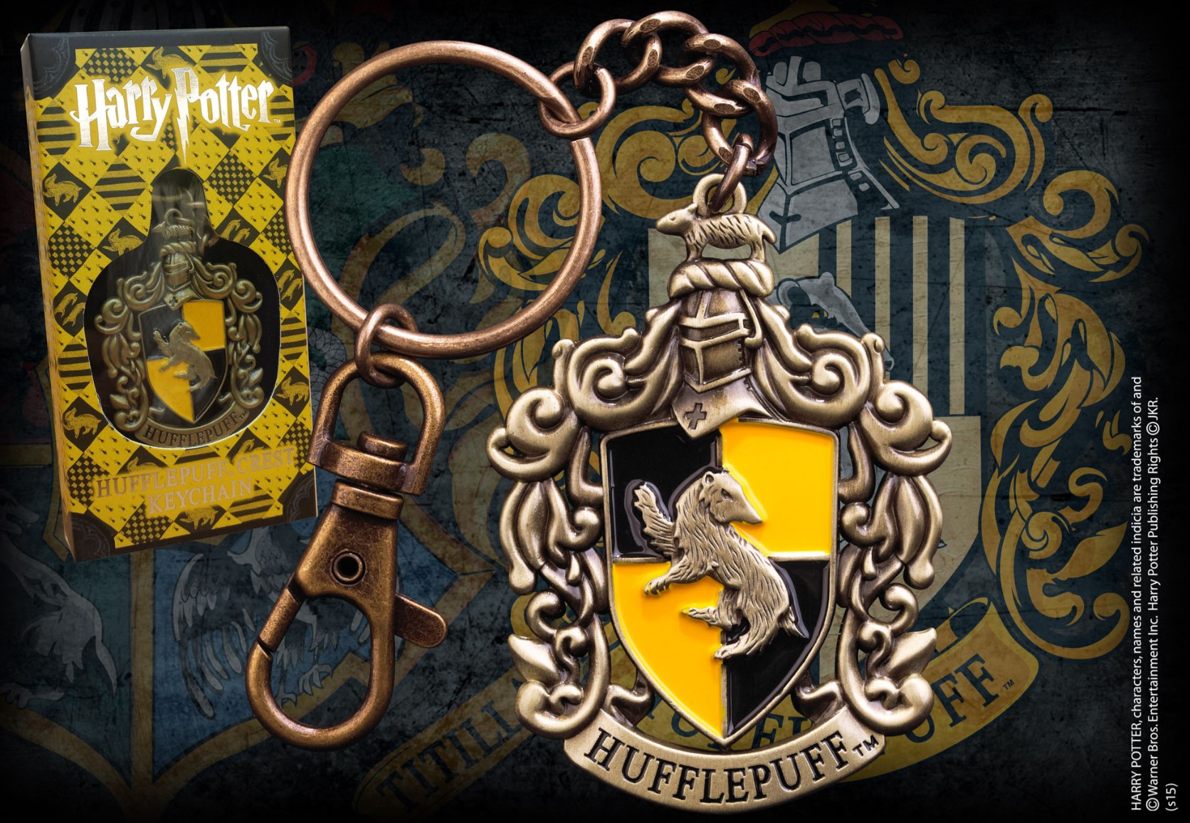 NOBLE COLLECTION Harry Potter Hufflepuff Crest Keychain