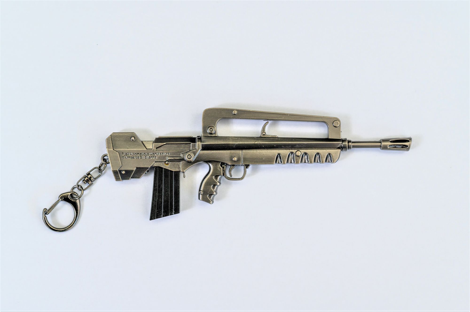 TOY RIFLE 2 comic online games keychain