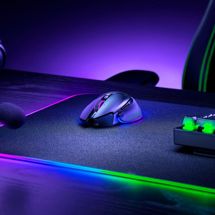 Razer Basilisk V3 Pro Gaming Mouse - black RZ01-04620100-R3G1