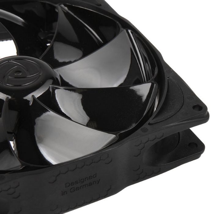 Noiseblocker NB-eLoop Fan B14-PS Black Edition - 140mm PWM, 3 Stück-LUBU-040