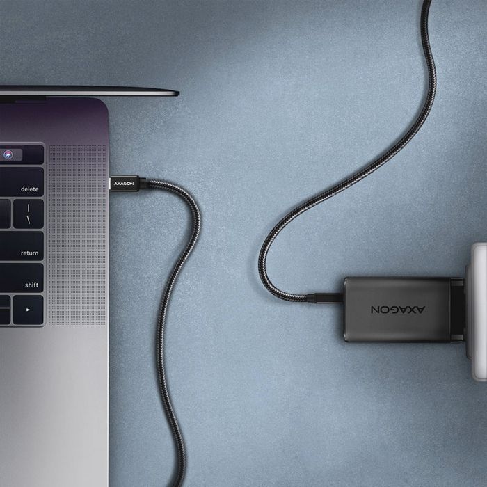 AXAGON BUCM2-CM10AB Ladekabel, USB-C zu USB-C 2.0, 1 m, PD 240 W 5 A, ALU - black BUCM2-CM10AB