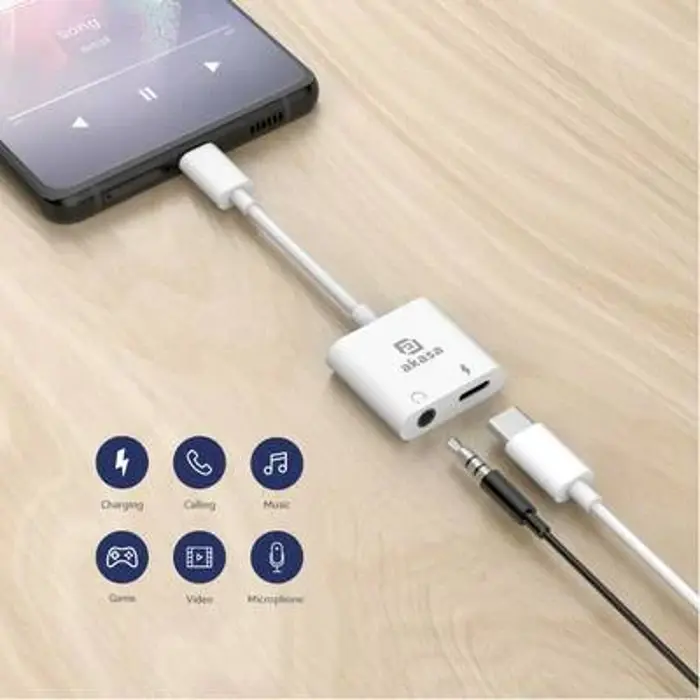 Akasa USB Typ-C zu 3,5-mm-Kopfhörerbuchse, Ladeadapter-Kabel - Power Delivery-AK-CBCA30-08WH