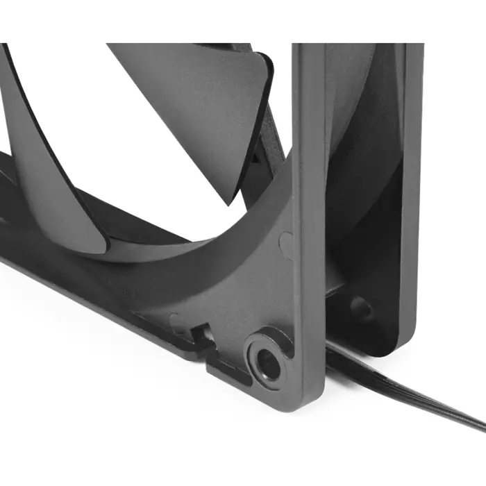 Alphacool Core 140mm fan PWM 2500rpm, case fan (black)