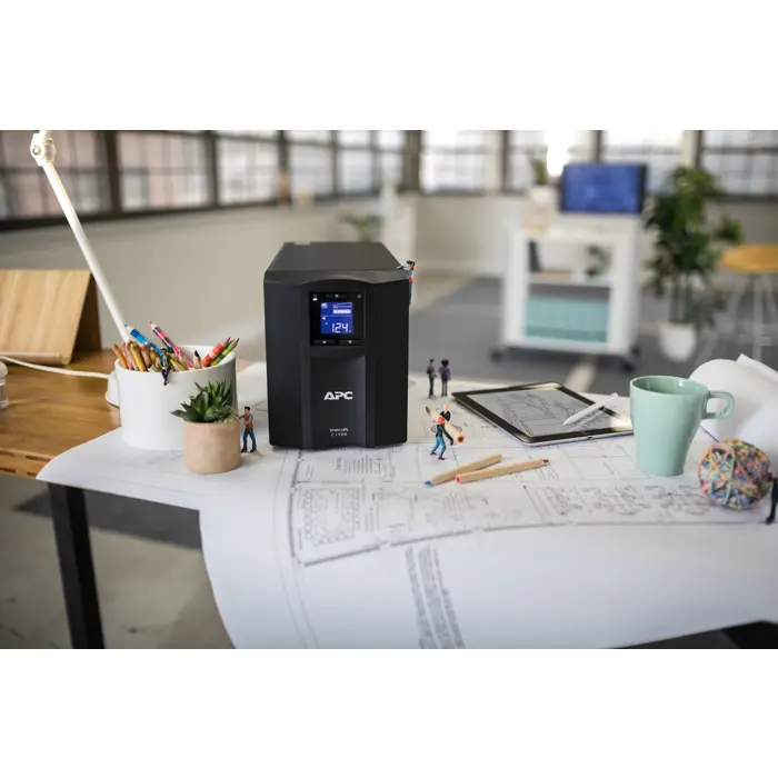 APC Smart-UPS C 1500VA LCD - UPS - 900