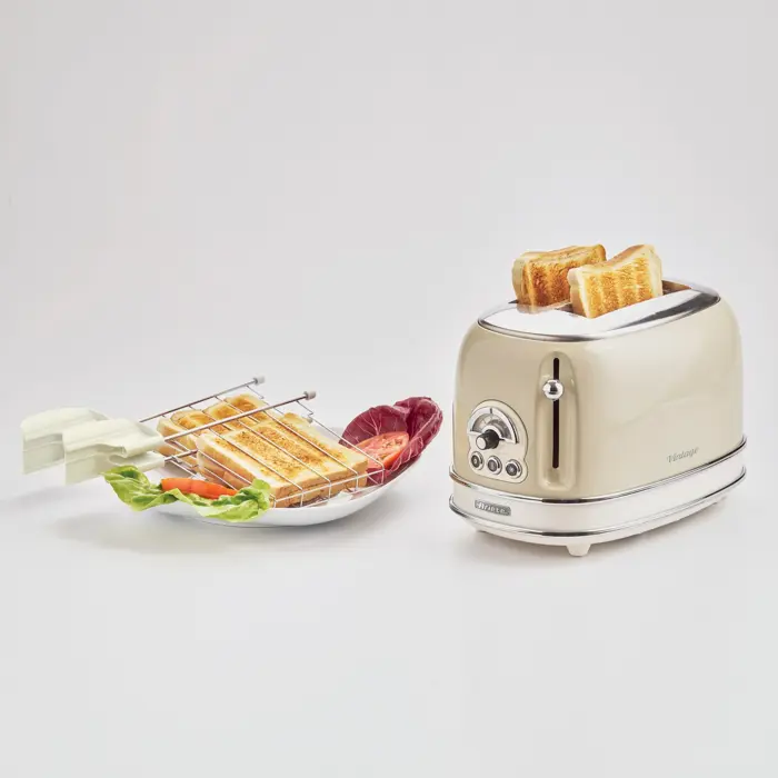 Ariete Vintage Toaster 155 (beige, 810 watts, for 2 slices of toast)