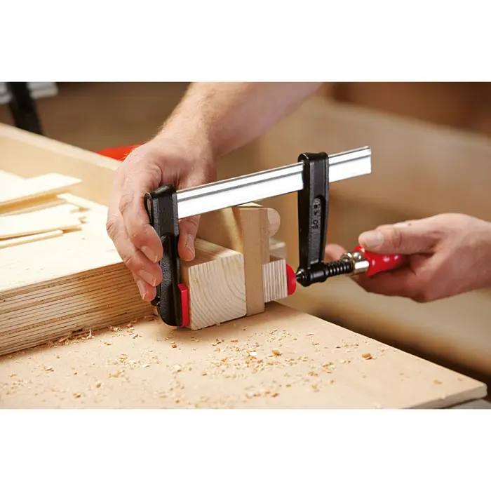 Bessey malleable cast iron screw clamp TPN20B6BE (red/black, 200/60)