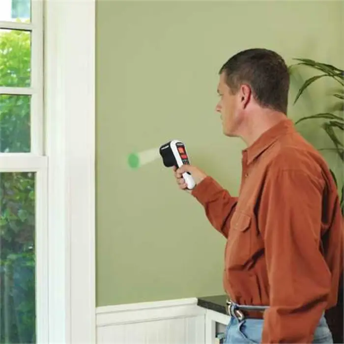 Black + Decker energy saving detector TLD100-XJ 9V