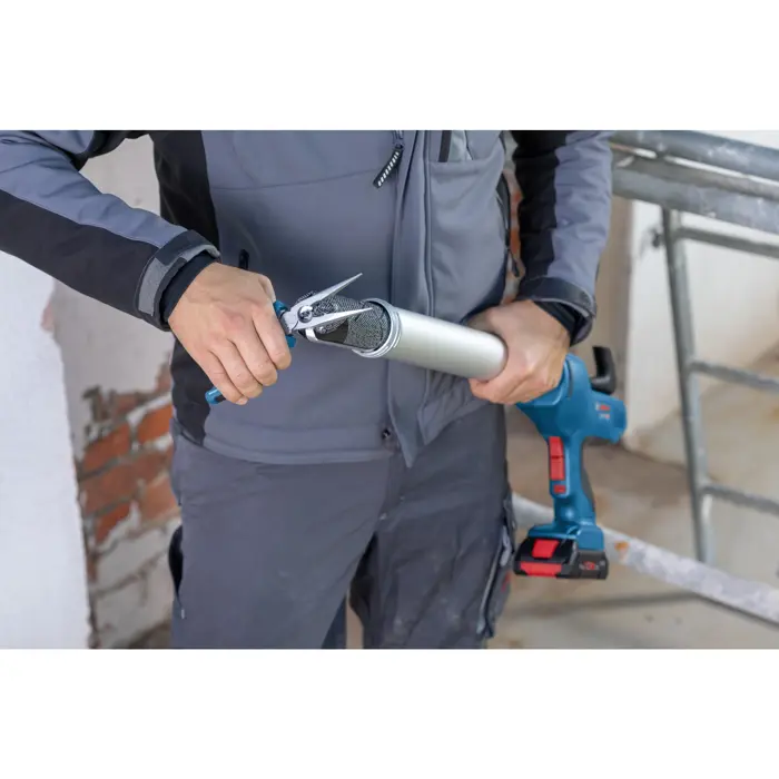 Bosch cordless cartridge gun GCG 18V-600 - 06019C4001