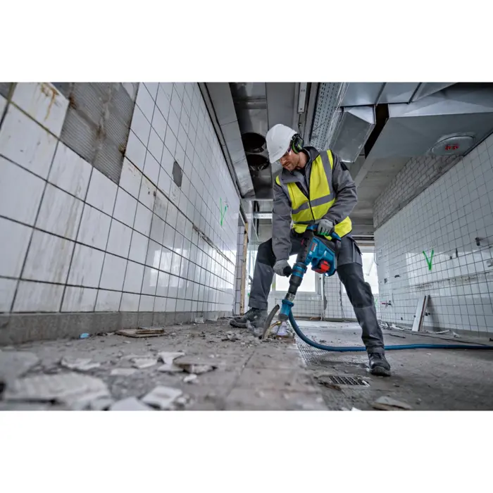 Bosch cordless hammer drill BITURBO GBH 18V-40 C Professional solo (blue/black, without battery and charger, in XL-BOXX)