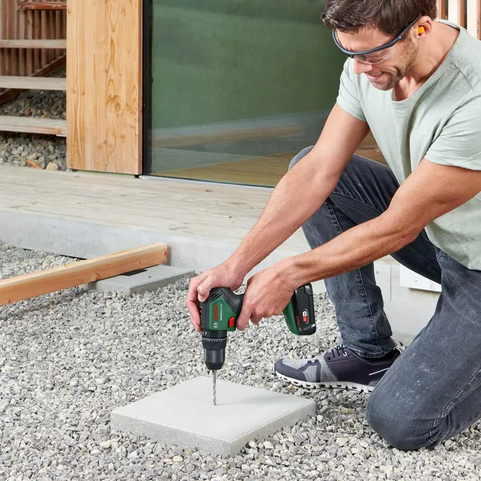 Bosch cordless impact drill UniversalImpact 18V-60 (green/black, 2x Li-ion battery 2.0Ah, case, POWER FOR ALL ALLIANCE)