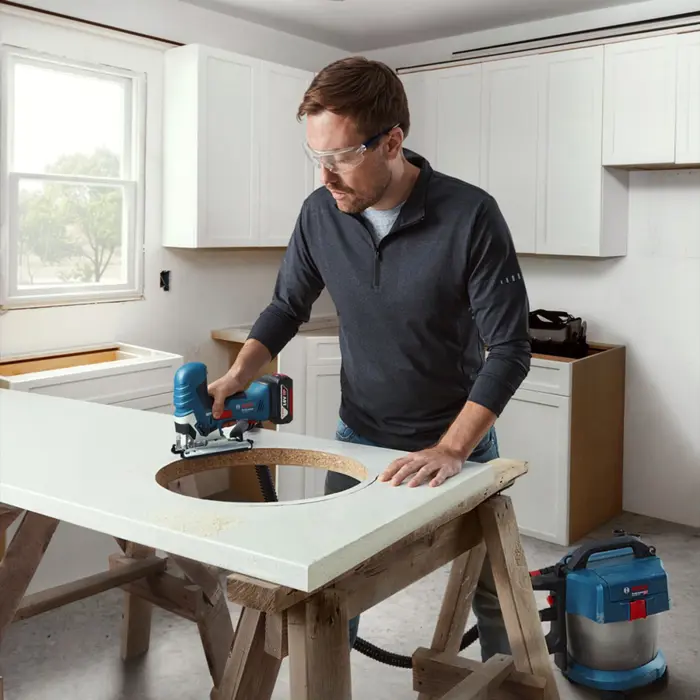 Bosch cordless jigsaw GST 18V-125 S Professional solo (blue/black, without battery and charger, in L-BOXX)