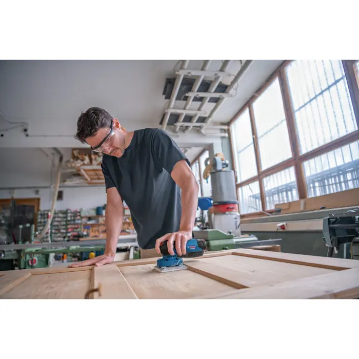 Bosch cordless orbital sander GSS 12V-13 Professional solo (blue/black, without battery and charger, in L-BOXX, 3 sanding plates)