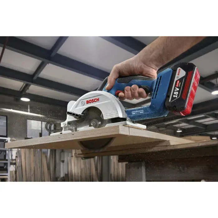 Bosch Powertools cordless circular saw GKS 18V-51 Professional solo, 18Volt (blue/black, without battery and charger, Ø 140mm, in L-BOXX)