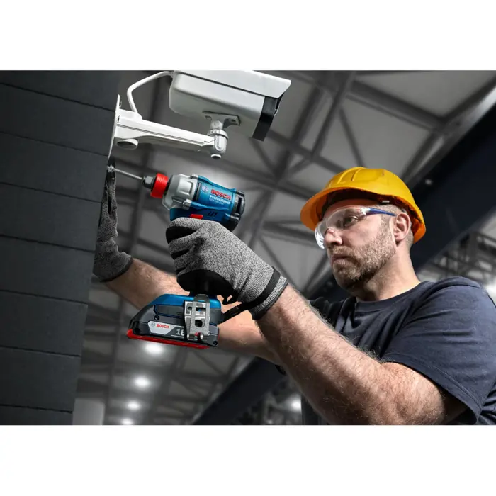 Bosch Powertools cordless impact wrench set GDX 18 Volt 285 Nm with 2 batteries 5.0 Ah and 31-piece bit set in L-BOXX (boxed)