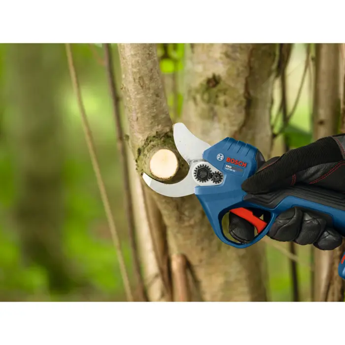 Bosch Powertools Cordless Secateurs GGP18V-32 Pruner 18 Volt (Retail)