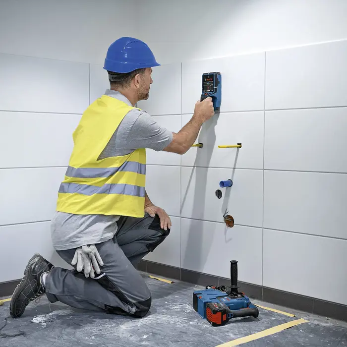 Bosch Wallscanner D-tect 200 C Professional, 12V, locating device (blue/black, Li-ion battery 2.0 Ah, in L-BOXX 136)