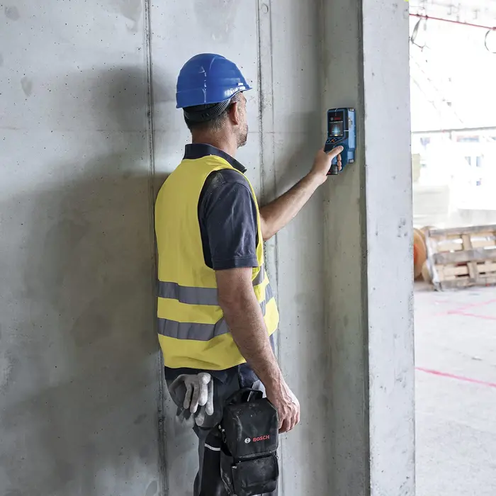 Bosch Wallscanner D-tect 200 C Professional, 12V, locating device (blue/black, Li-ion battery 2.0 Ah, in L-BOXX 136)